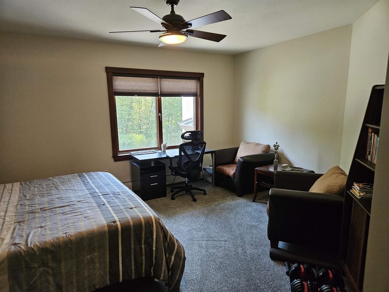 48 Westview Road #B - Photo 4 of 44