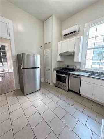 2129 South Liberty Street - Photo 5 of 12
