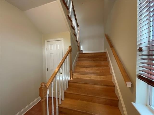 5493 Canal Boulevard - Photo 3 of 37