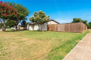 902 Toyah Creek Ln - Photo 1 of 1