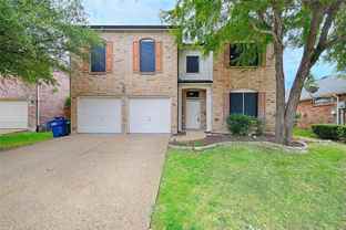 502 Hickory Ln - Photo 1 of 1