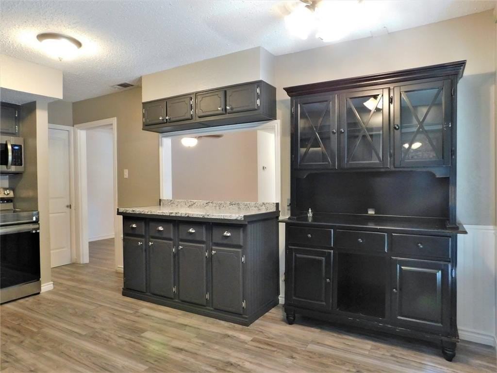 2039 Britt Dr #B - Photo 7 of 16