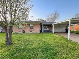 907 Royal St - Photo 1 of 1