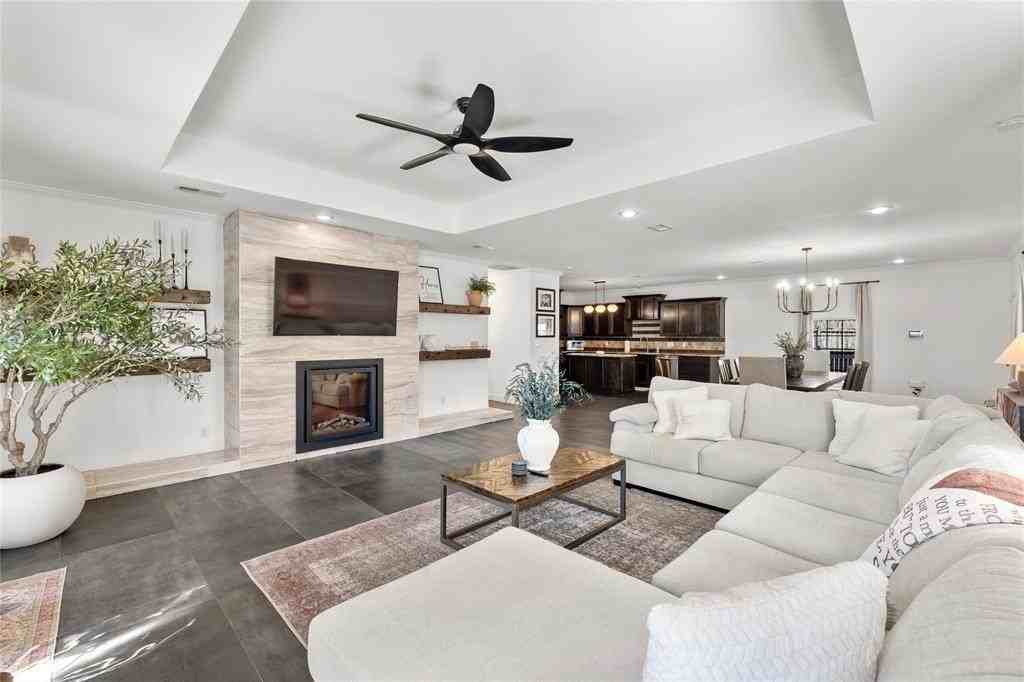 3108 Olive Pl - Photo 6 of 39