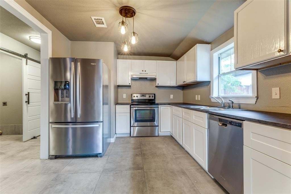 3112 Olive Pl - Photo 4 of 13