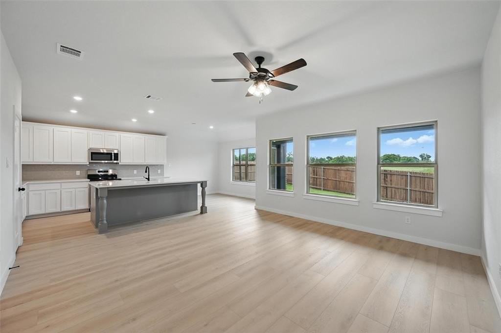 1401 Quail Creek Dr - Photo 7 of 32