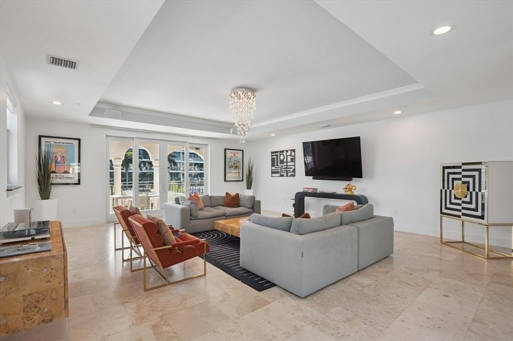 55 Isle Of Venice Dr - Photo 6 of 47