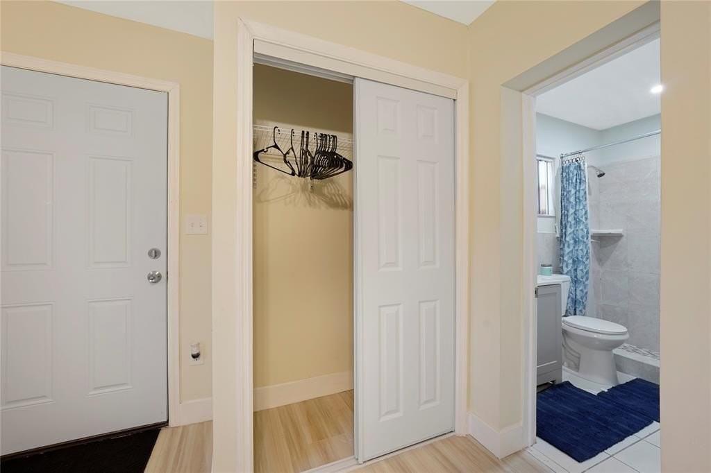 8453 Southampton Dr - Photo 2 of 11