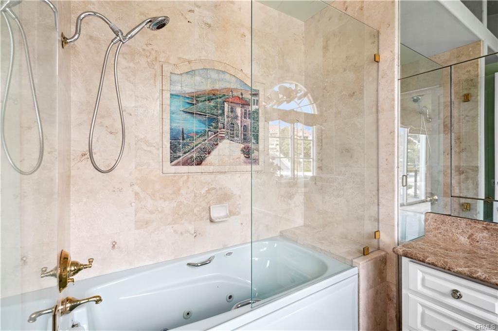 842 Harbor Island Dr - Photo 2 of 8