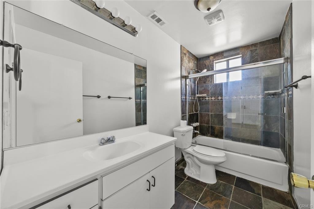 10528 1/2 Hillhaven Ave - Photo 7 of 8