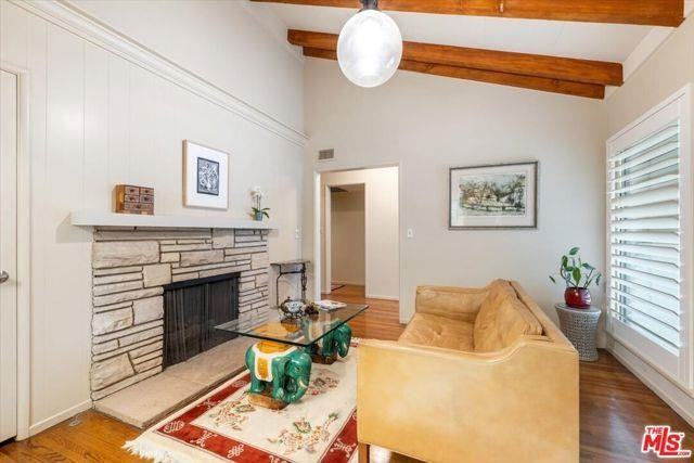 5850 Mammoth Ave - Photo 2 of 8