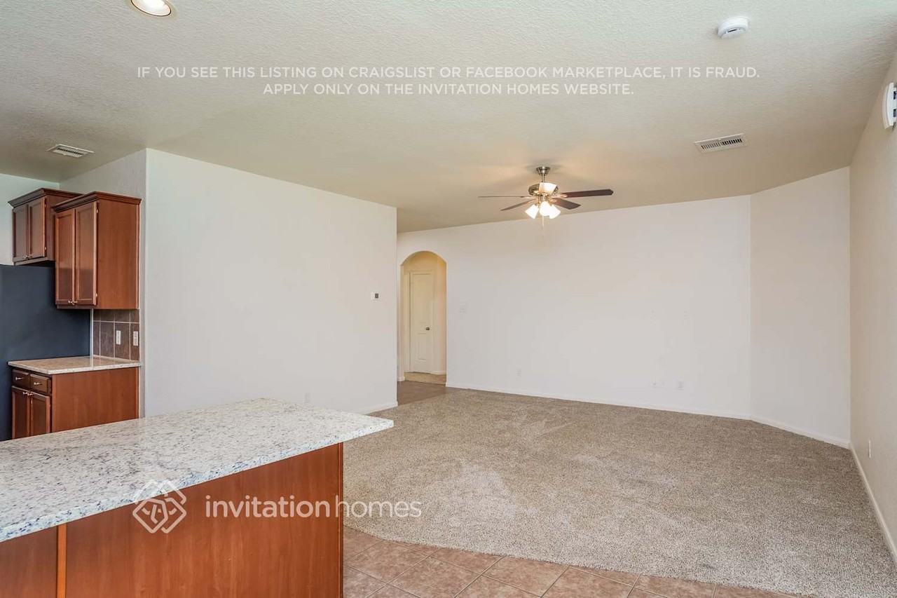 13018 Millstream Bend Ln - Photo 5 of 17