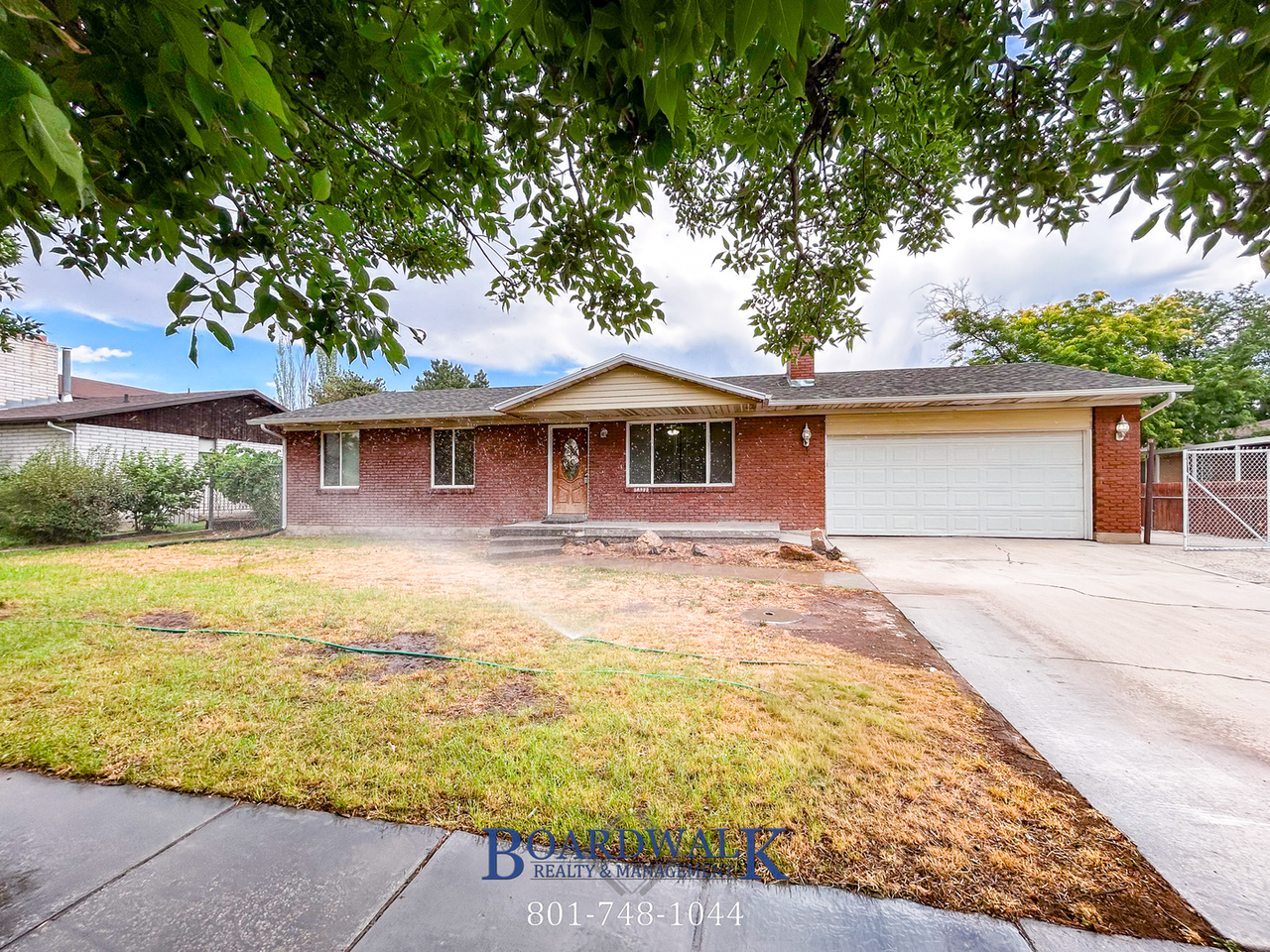 2106 W Western Charm Dr - Photo 2 of 30