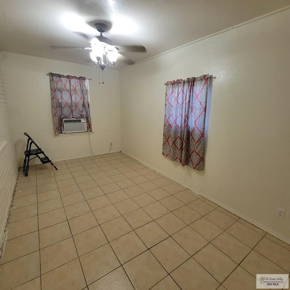 7550 Utah Rd - Photo 3 of 15