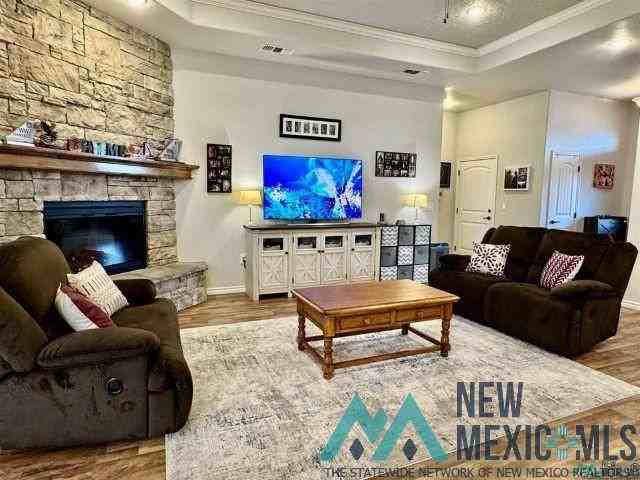 3313A Northglen Dr - Photo 7 of 42