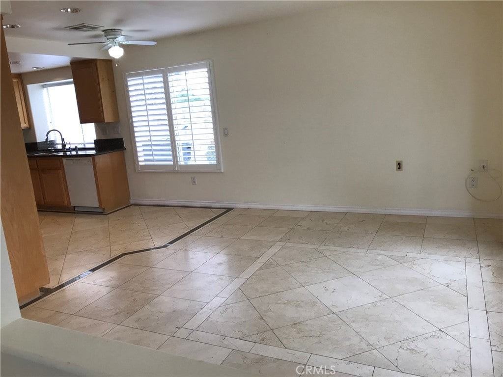 11899 Mount Cambridge Court - Photo 5 of 10