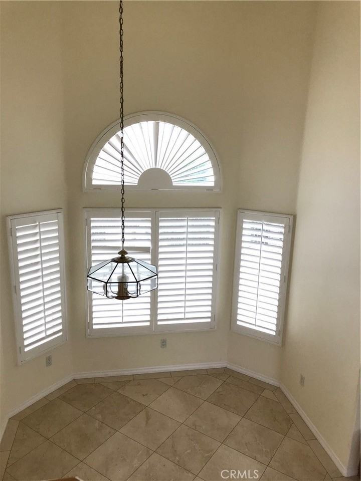 11899 Mount Cambridge Court - Photo 7 of 10