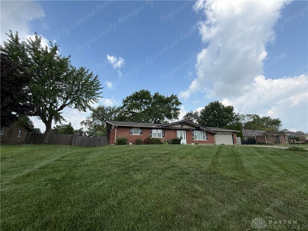 2147 Granada Dr - Photo 3 of 50