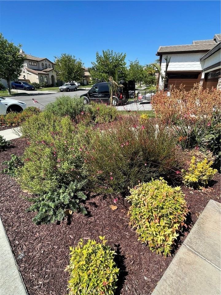 1321 Kendra Ln - Photo 2 of 37