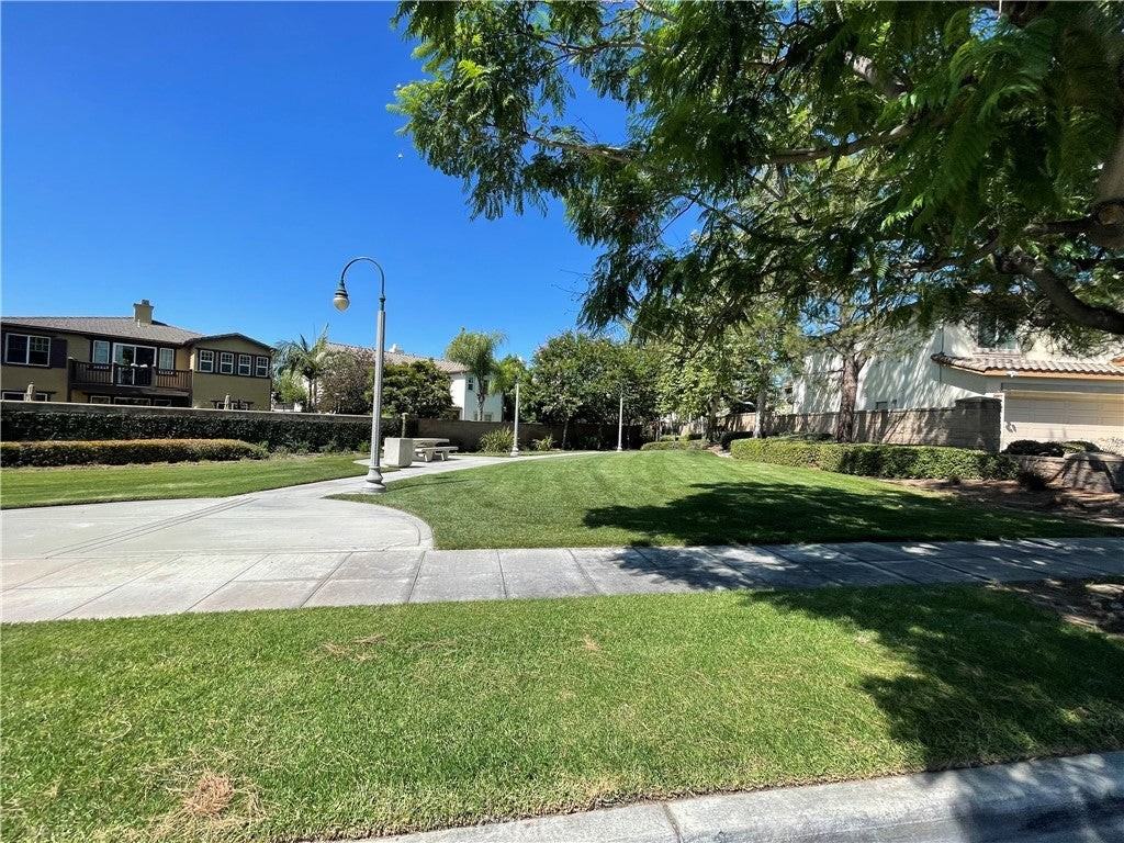 1321 Kendra Ln - Photo 3 of 37