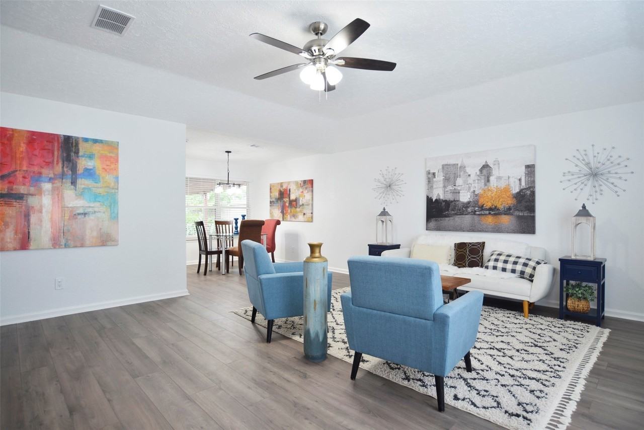 2797 Wood Hollow Dr - Photo 2 of 21