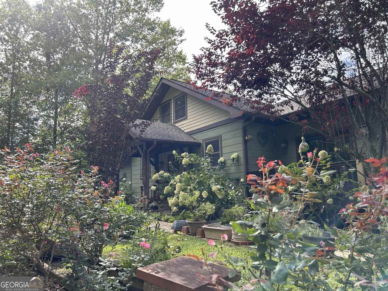 100 Corinth Dr - Photo 2 of 31