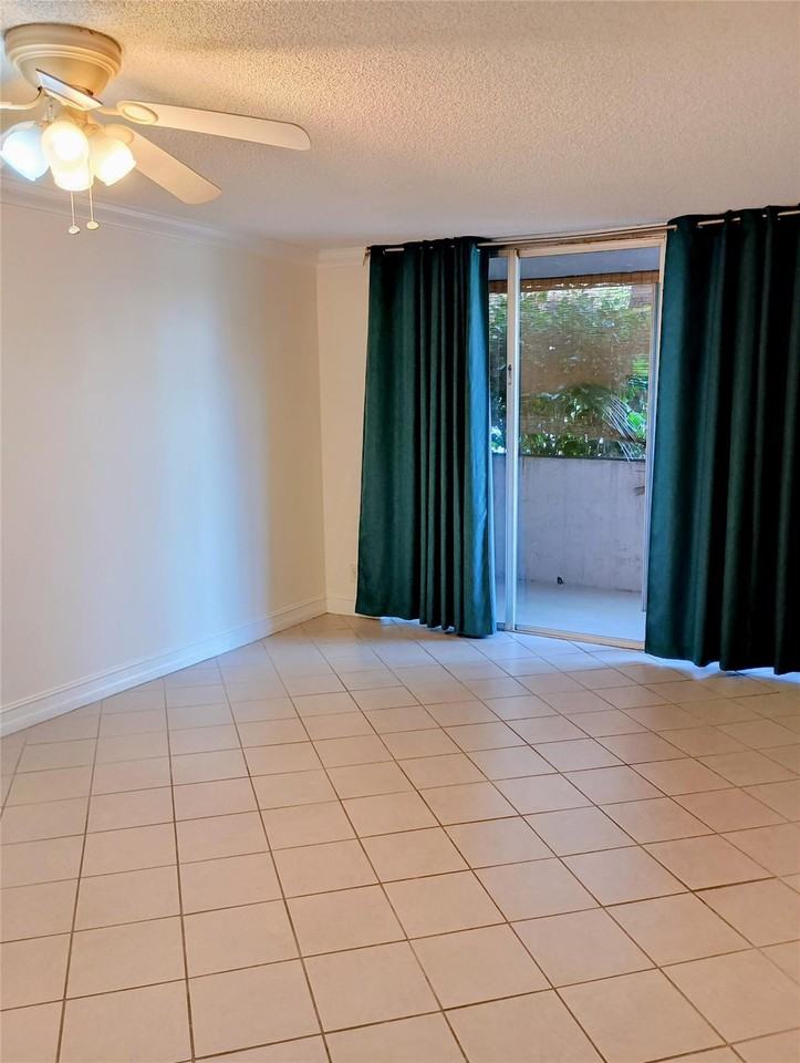 777 Federal Highway - Photo 4 of 17