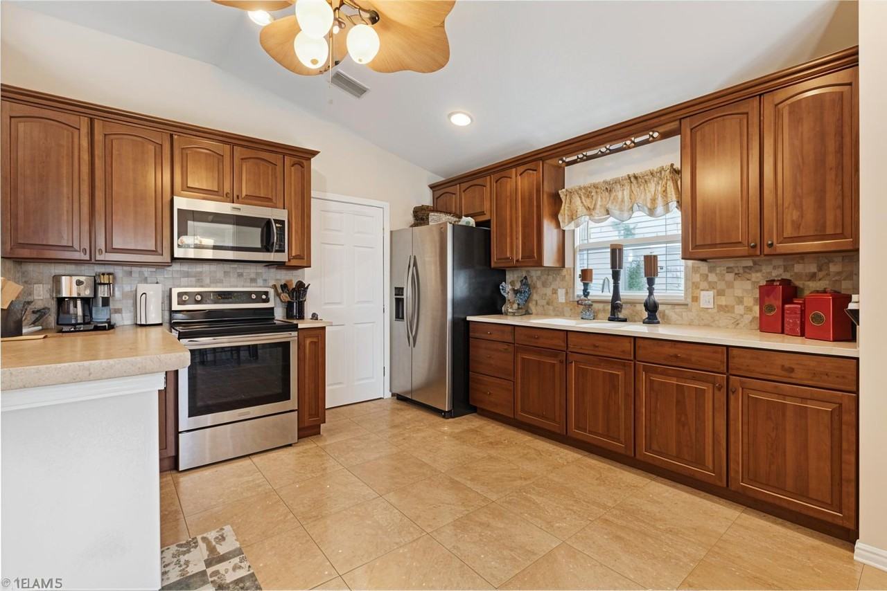 Varsity Cir - Photo 2 of 6