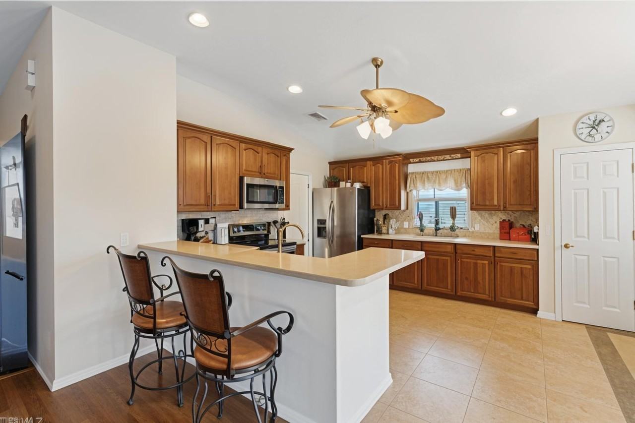 Varsity Cir - Photo 3 of 6