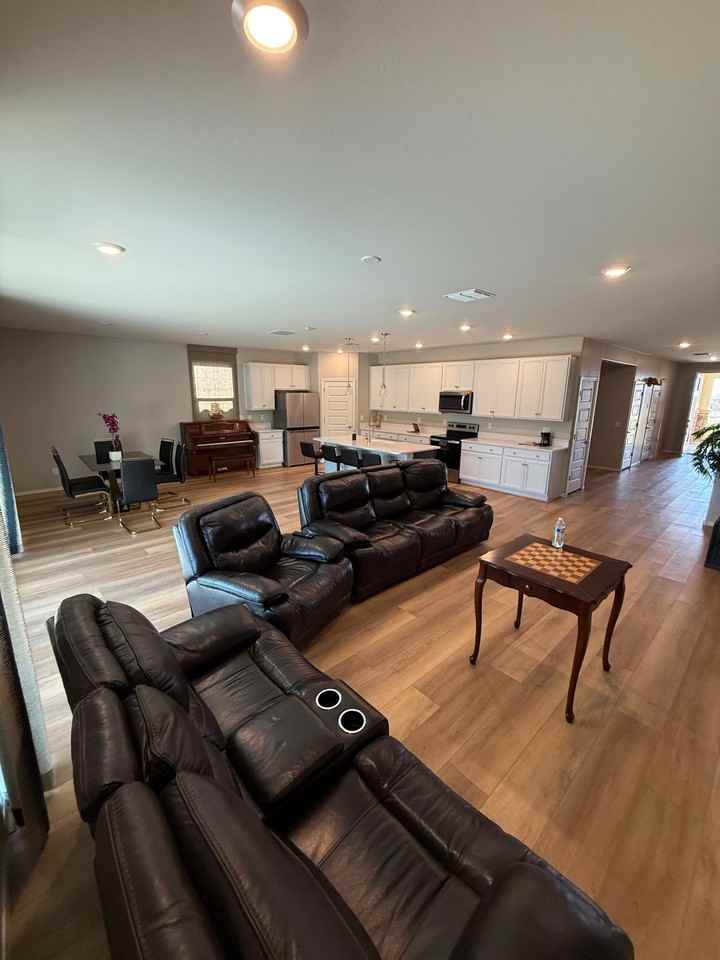 Thurman Drive - Photo 7 of 35