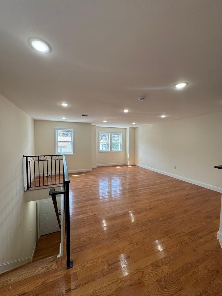 132 Steuben Street #2 - Photo 5 of 9