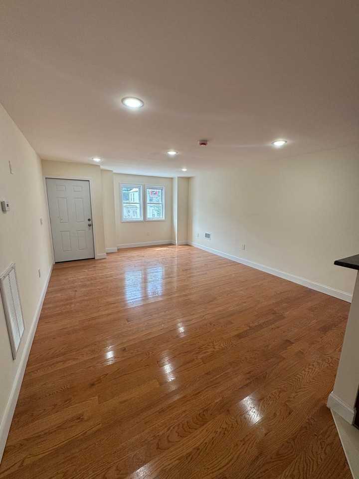 132 Steuben Street #2 - Photo 6 of 9