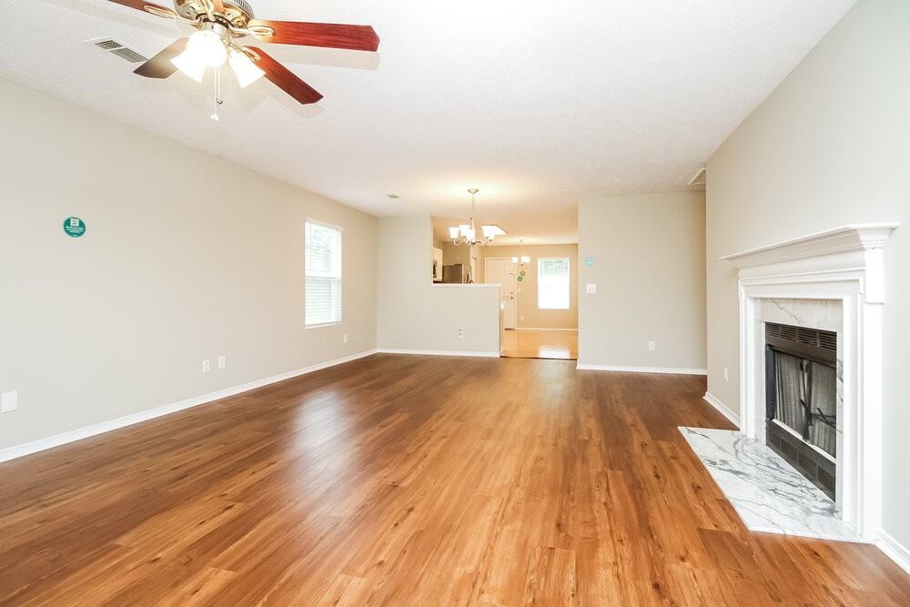 5220 Sunsail Dr - Photo 3 of 16