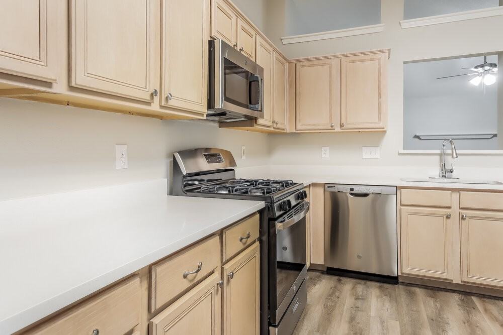 3030 Killdeer Ln - Photo 6 of 16