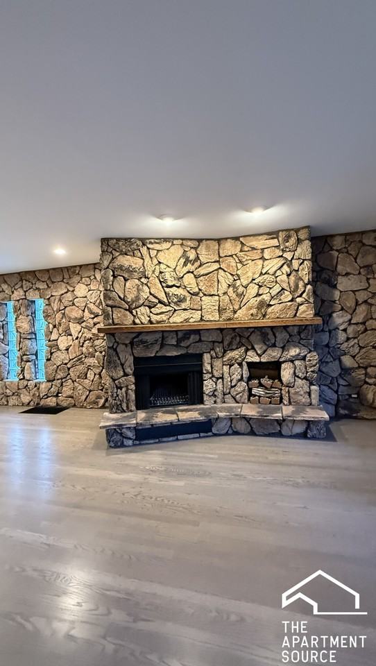 6614 N Northwest Hwy - Photo 3 of 16