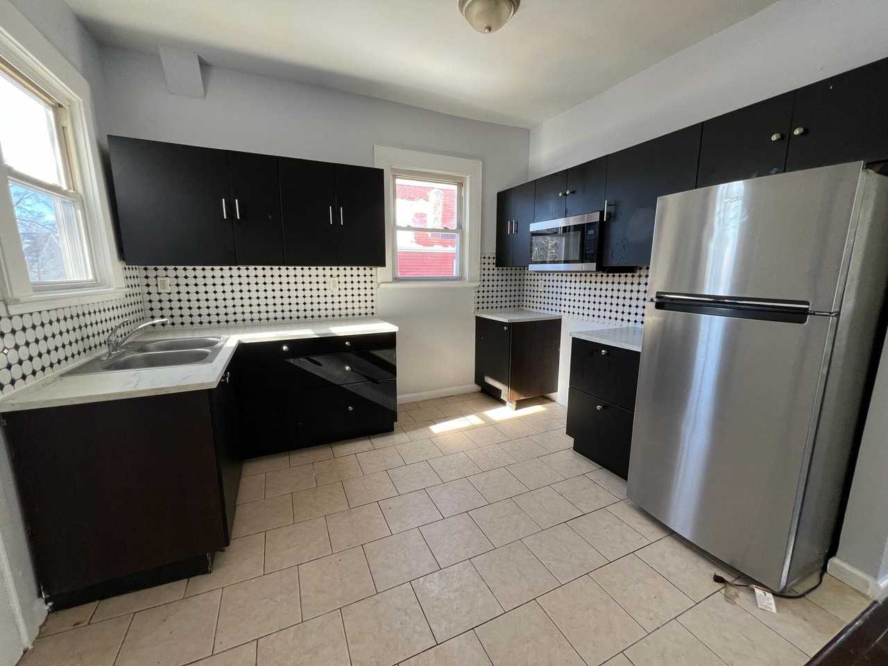 13 Garwood Place #2 - Photo 2 of 10