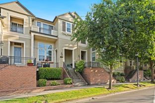 6610 Ne Rosebay Dr - Photo 1 of 1
