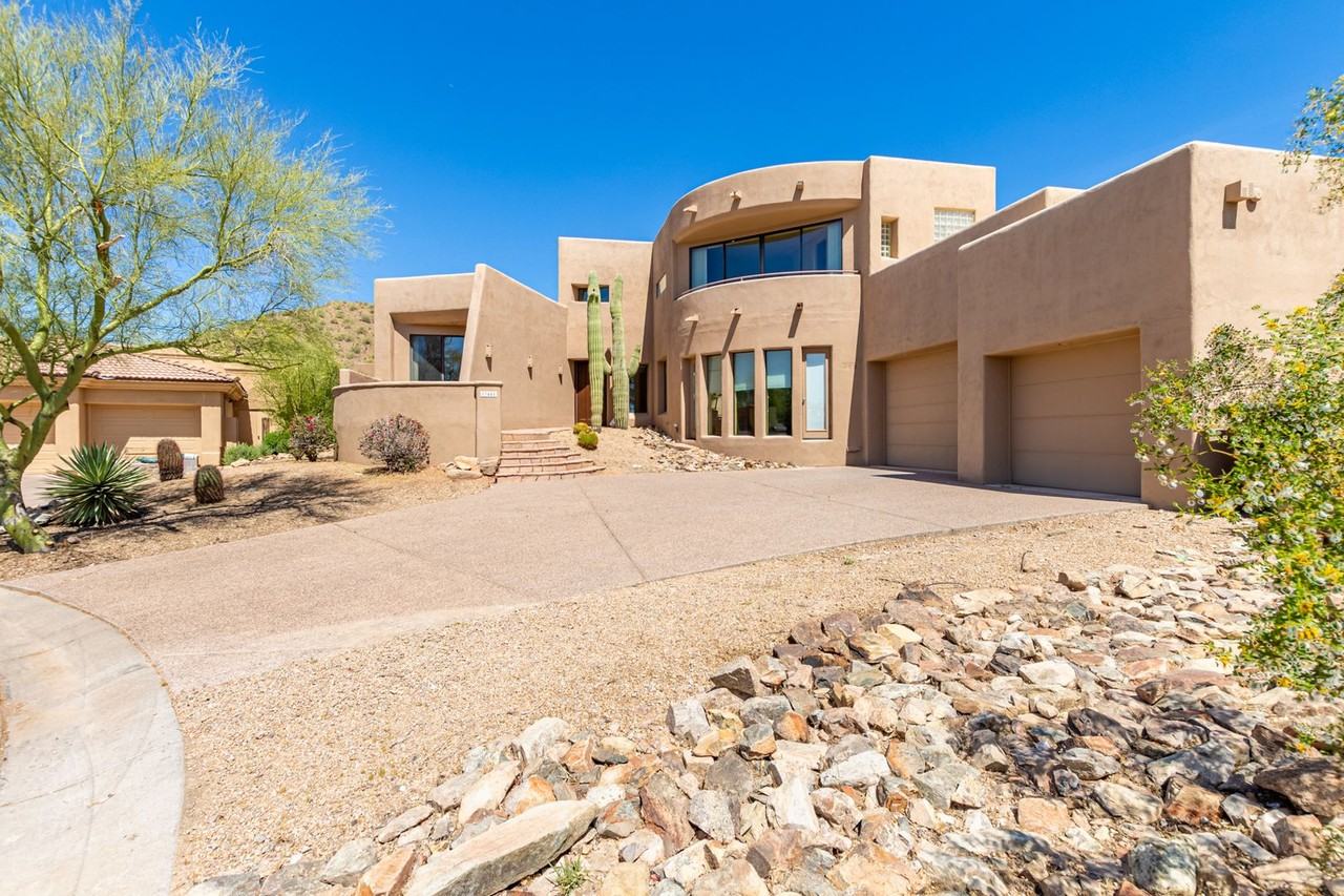 13448 E Bloomfield Dr - Photo 2 of 27