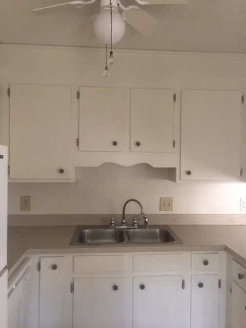 242 Winding Trail Ln - Photo 2 of 3