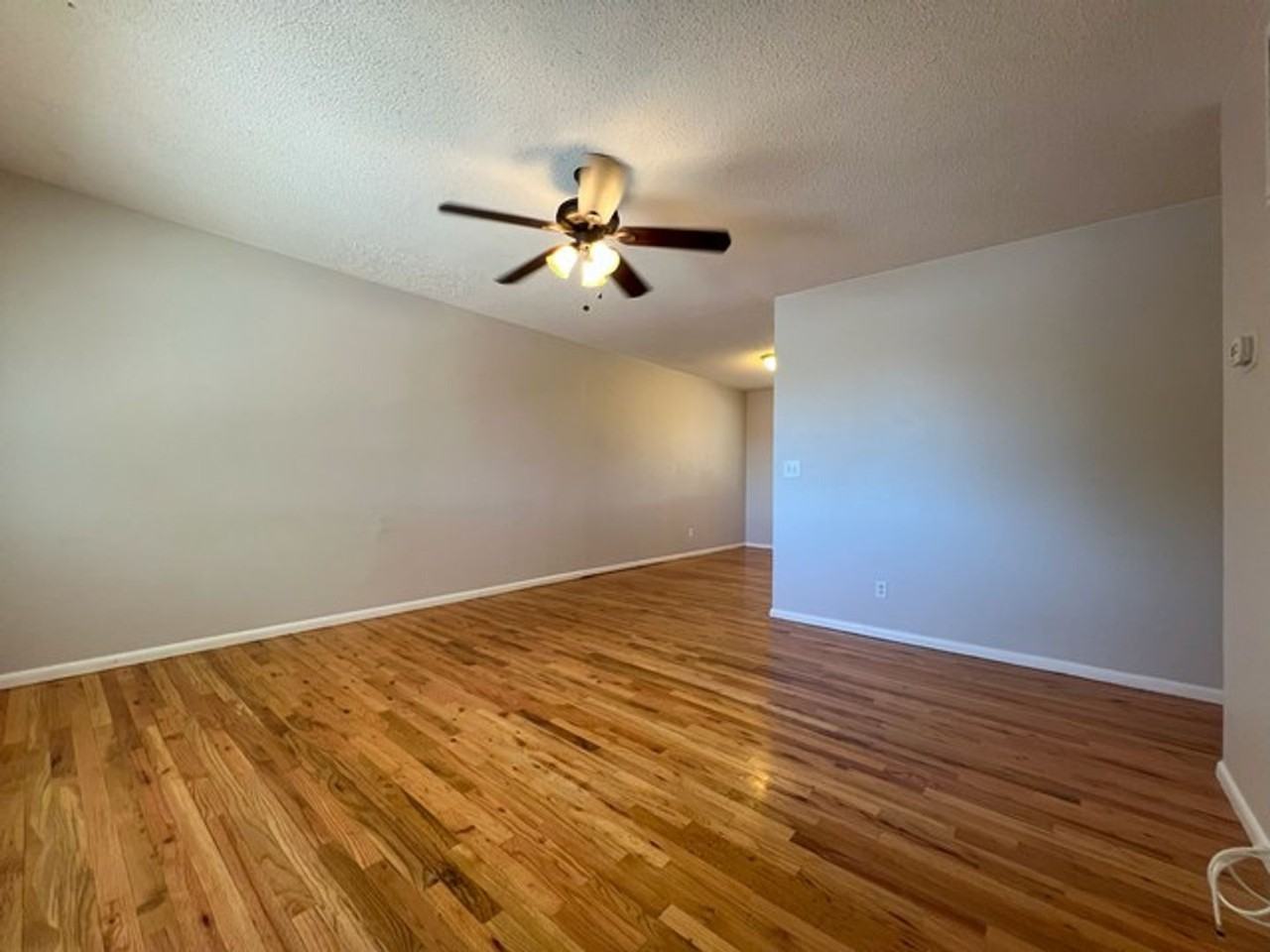 3095 Attridge Pl - Photo 3 of 16