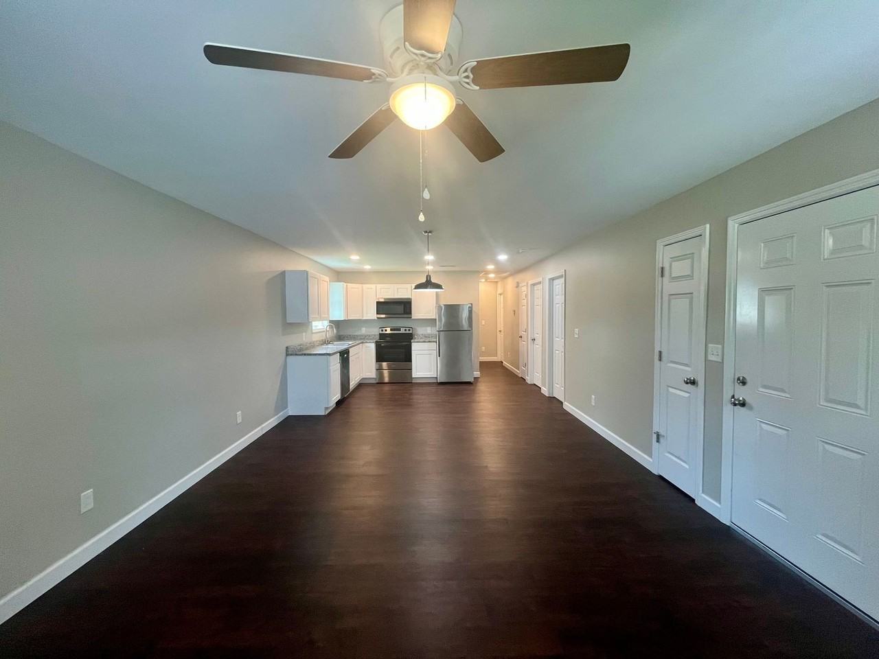 601 Sappington Bridge Rd - Photo 2 of 11