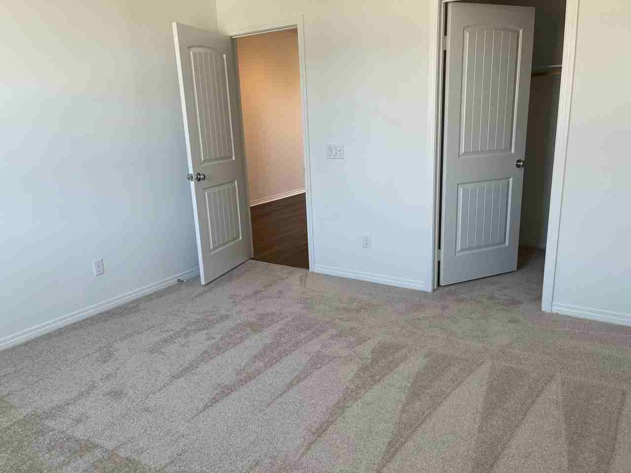 36628 Sevilla Way - Photo 3 of 16