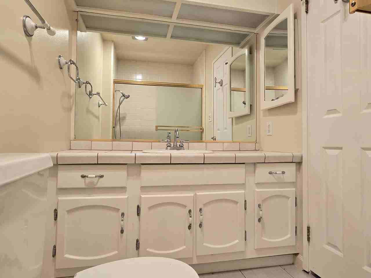 505 Cypress Point Dr #88 - Photo 6 of 10