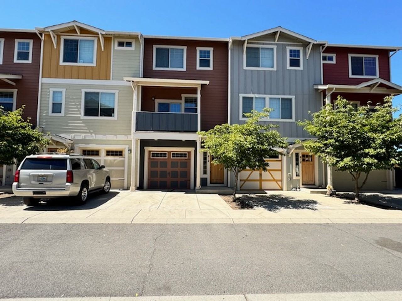 814 Overcup St - Photo 2 of 22