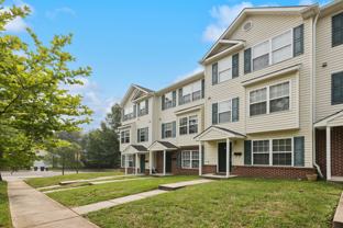 445 Kenneth Sq - Photo 1 of 1