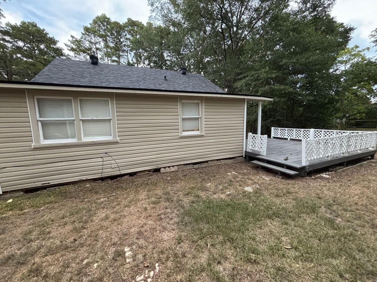 1213 Palmetto Rd - Photo 3 of 14