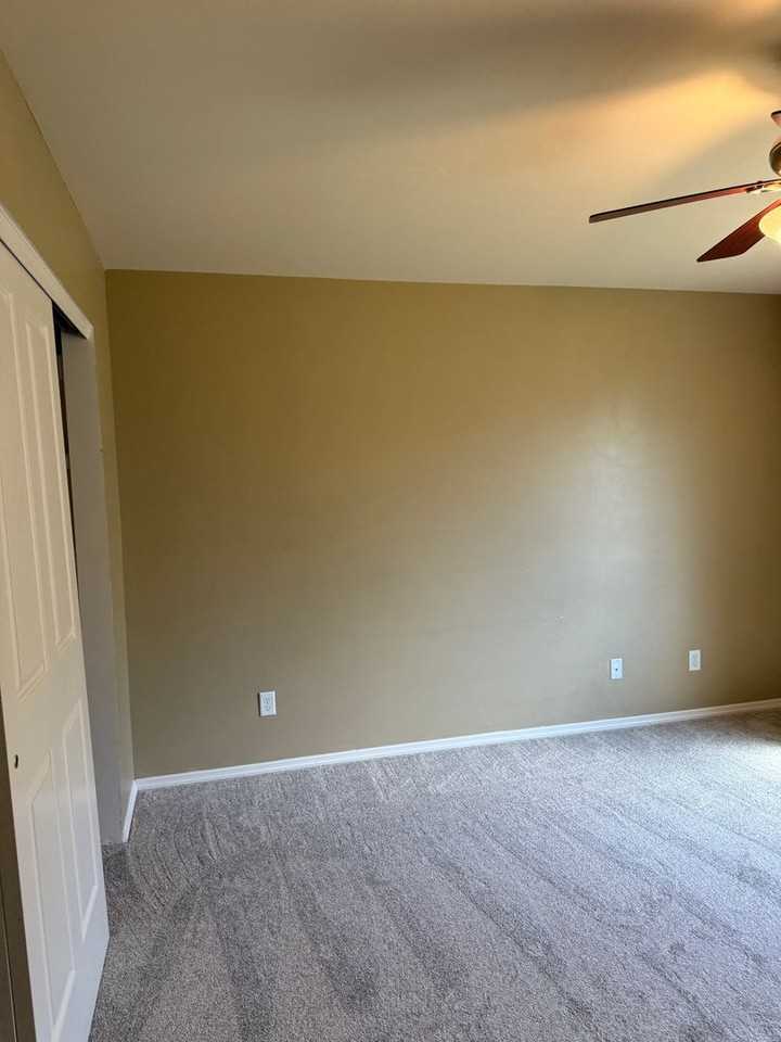 3064 Oliver St - Photo 6 of 15