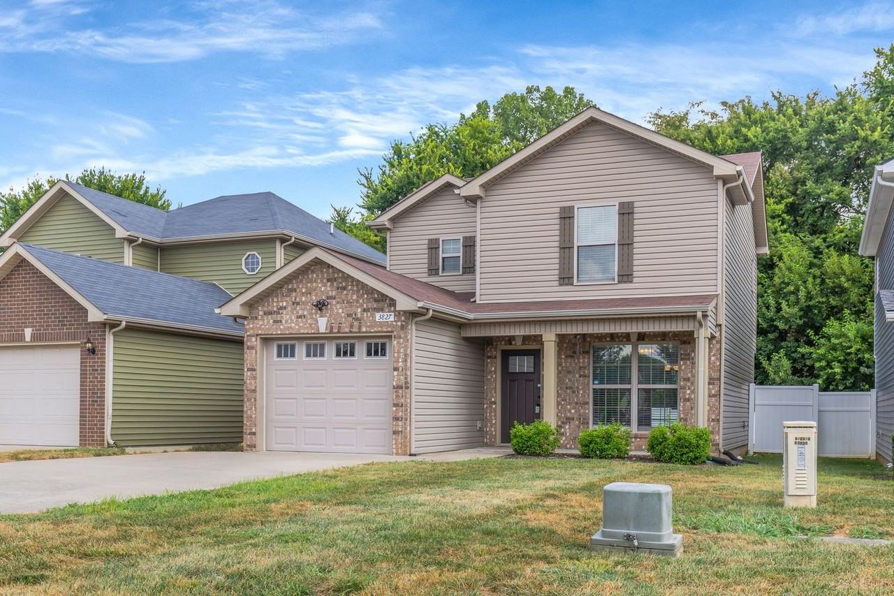 3827 Harvest Rdg - Photo 3 of 29