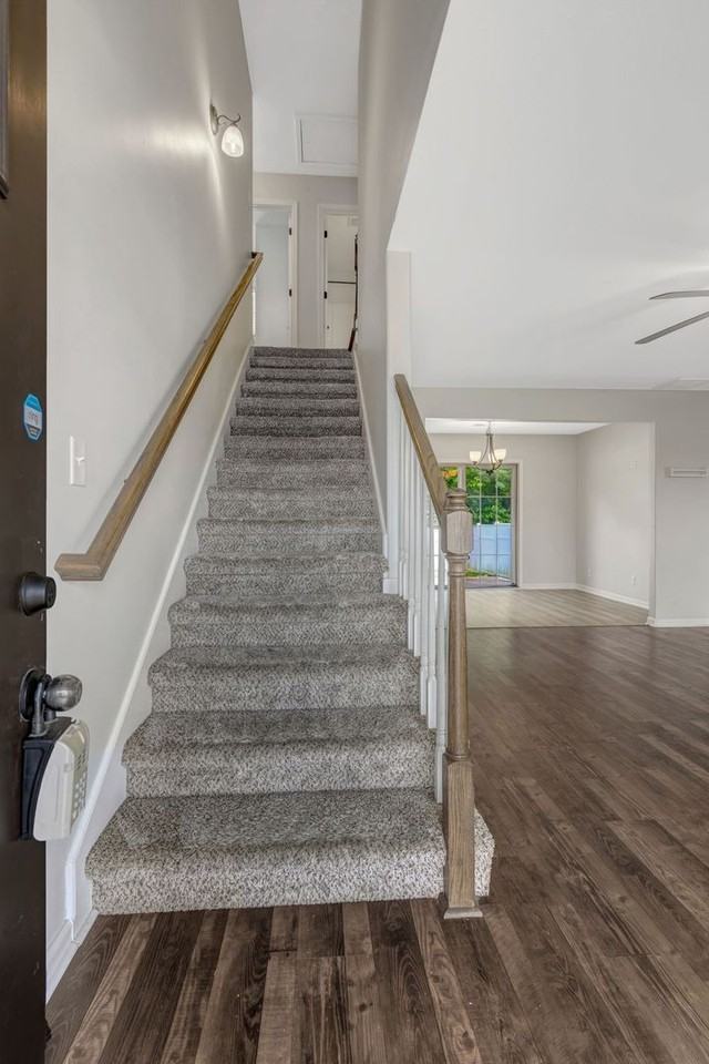 3827 Harvest Rdg - Photo 5 of 29