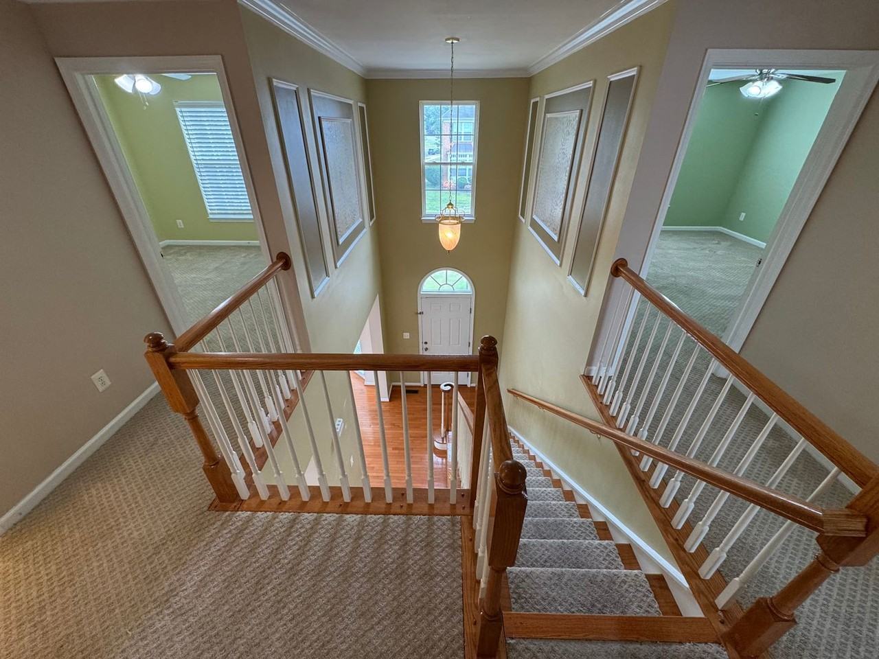 10600 Busick Ct - Photo 3 of 43